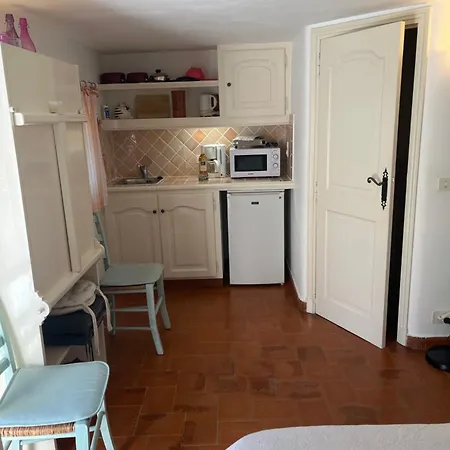 Le Mazet Des Mures Panzió *